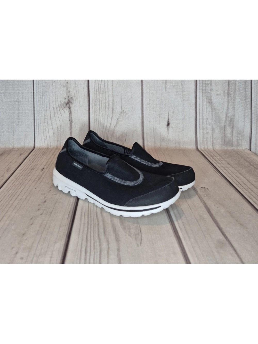 Skechers Go Walk Women's Size 10 EW Black Lightweight Slip-On Shoes